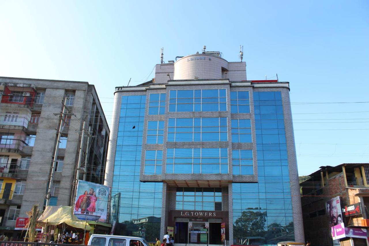 Lg Towers Hotell Guwahati Exteriör bild