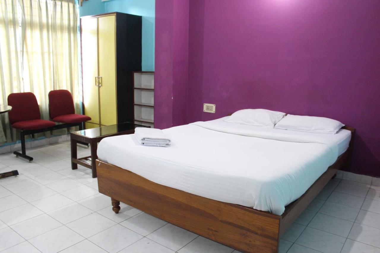 Lg Towers Hotell Guwahati Exteriör bild