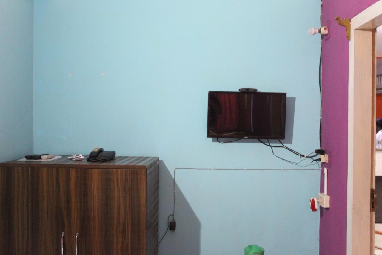 Lg Towers Hotell Guwahati Exteriör bild