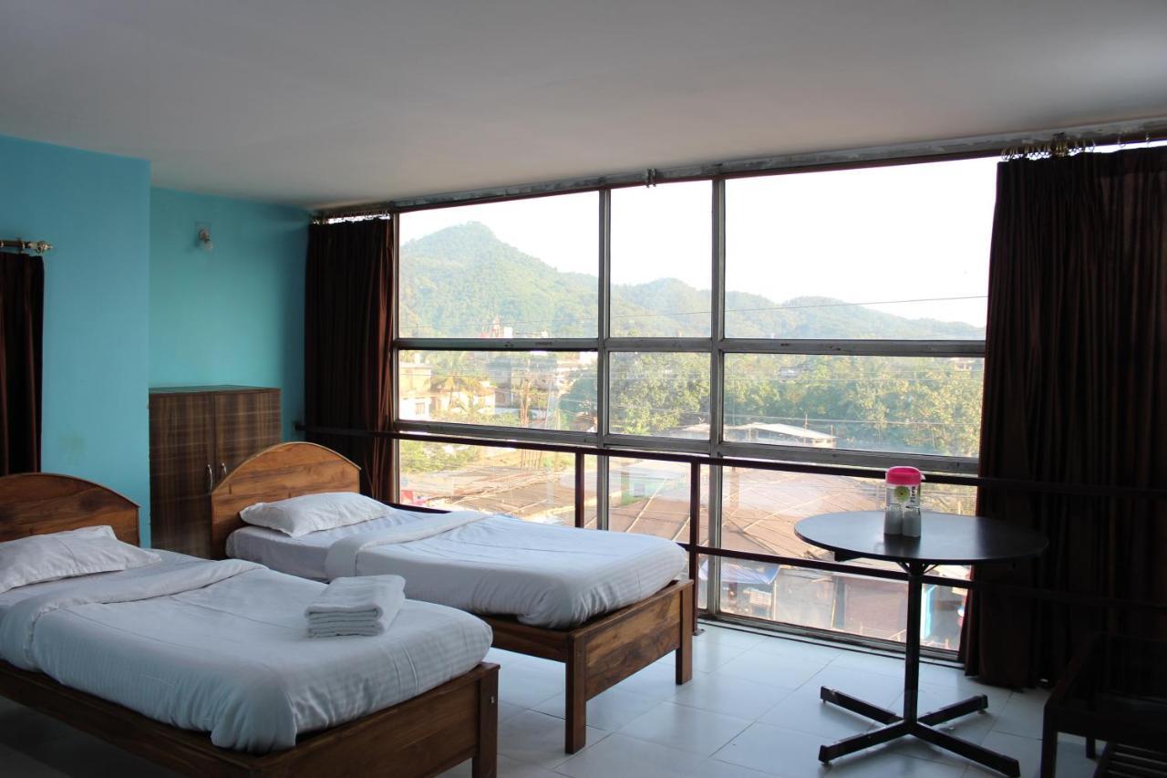 Lg Towers Hotell Guwahati Exteriör bild